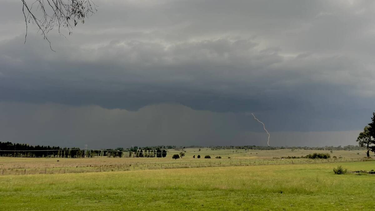 Storms near Saumarez, 19.12.2023. Armidale received 48.6 min a 24 hour period up to the 20th December 2023. Photo By Samantha Power