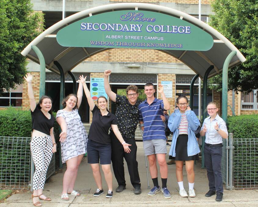 underviser storhedsvanvid se tv Moree Secondary College students celebrate top 2018 HSC results | Moree  Champion | Moree, NSW